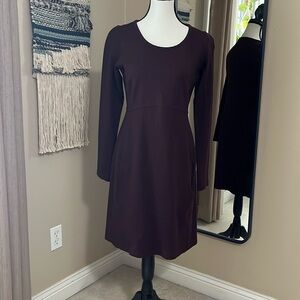 Duluth Trading Company long sleeve knee length dress